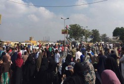 تظاهرات وقطع للطريق من الأهالي أمام معهد ناصر تنديداً برفع سعر لبن الأطفال المدعم ونقصه في الأسواق