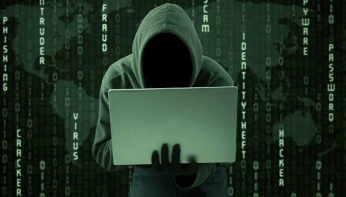 تعرف على 6 خطوات لحماية كاميرا جهازك المحمول من الاختراق
