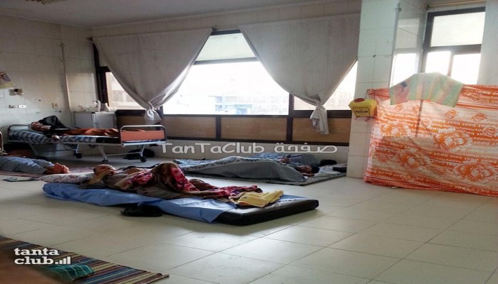 مستشفى جامعة طنطا تطرد المرضى من أجل "الامتحانات"