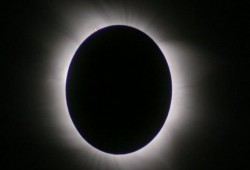 "البحوث الفلكية": العالم يشهد آخر خسوف للقمر العام الحالي.. 16 سبتمبر