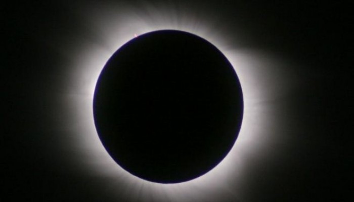 "البحوث الفلكية": العالم يشهد آخر خسوف للقمر العام الحالي.. 16 سبتمبر