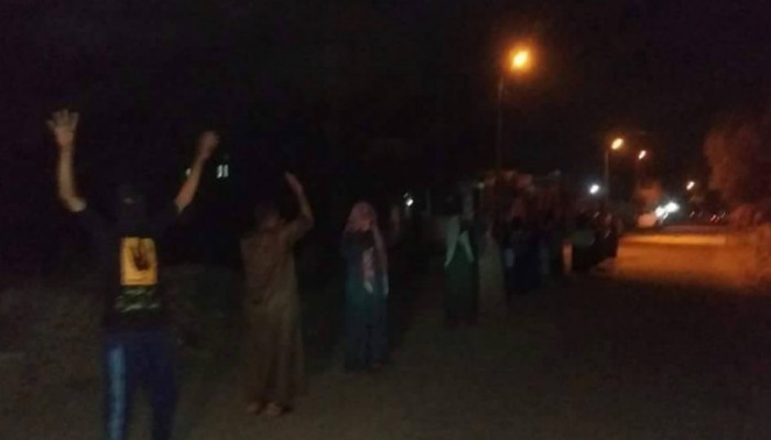 وقفة بببا فى مستهل اسبوع "ازيحوا الفقر والطغيان"