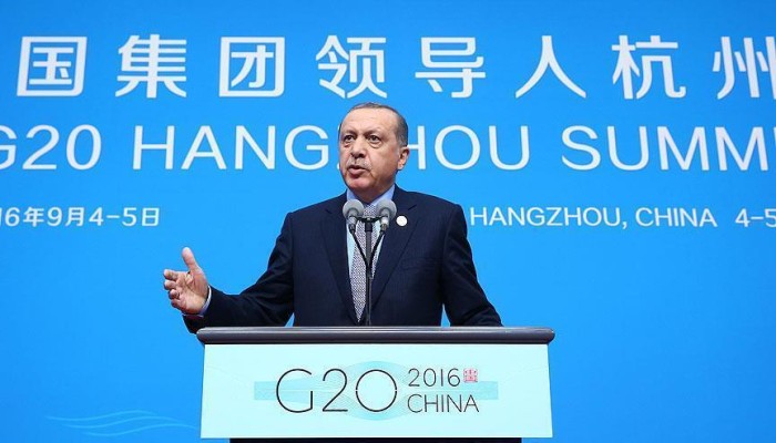 أردوغان: الموقف العنصري للغرب حيال اللاجئين مخجل