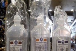 كارثة صحية .. اختفاء "المحلول الملحي" يهدد حياة آلاف المرضى في مصر