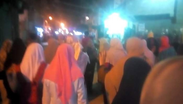 ثوار المواسير بالإسكندرية ينددون بغلاء الأسعار