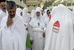 مليون إيراني يأدون الحج في "العراق" بعد فتوى خامنئي بجواز الحج بكربلاء !