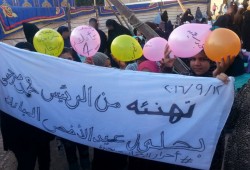 "نساء ضد الانقلاب" يقدمن تهنئة الرئيس مرسي لأهالى الرحمانية بالبحيرة