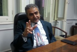 نقيب البيطريين يفضح جناية العسكر بحق الحيوانات
