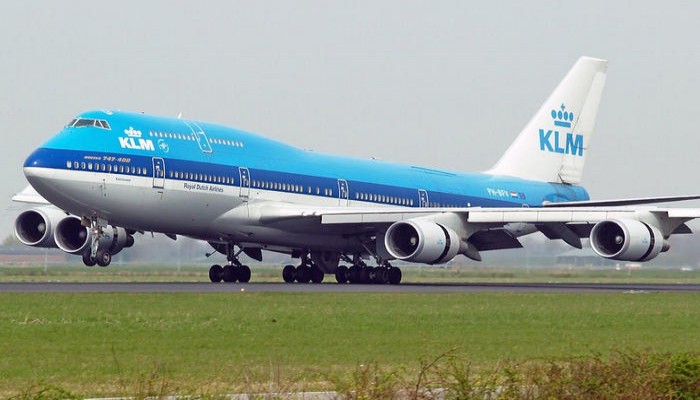 الملكية الهولندية توقف رحلاتها إلى مصر