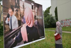 مسلمة تنافس بانتخابات برلين دفاعا عن الحجاب