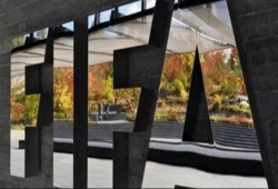 طبيب الأهلي: الفيفا أخطرنا بالقائمة الجديدة للمنشطات