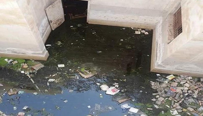 مرضى مستشفى العياط بالجيزة: بنتعالج على ريحة المجاري