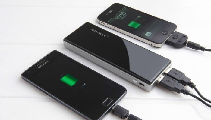 نصائح للحفاظ على بطارية هاتفك الذكي أثناء شحنها