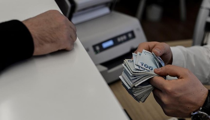 تراجع تحويلات المصريين العاملين بالخارج بنسبة 11.7%