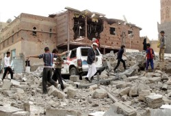 19 قتيلا و77 جريحا في غارة للتحالف بالحديدة غربي اليمن