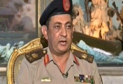 وائل قنديل يكتب ..  موقعة الكفتة: الجيش يعرف أكثر