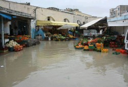 الفيضانات تجتاح عدة مناطق في تونس