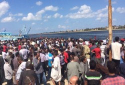 مركب رشيد كانت واحدة ضمن ثلاثة .. مركبين نجحا في الوصول لإيطاليا