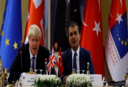 وزير خارجية بريطانيا : "فخور بامتلاكي غسالة ثياب تركية الصنع"