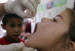 ازدياد حالات الشلل في ريف دمشق المحاصر
