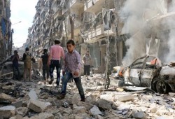 استهداف أكبر مستشفيين بشرق حلب بغارات