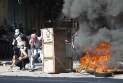 (ملف مصور) انتفاضة الأقصى.. 16 عاما من الصمود