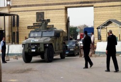 بالفيديو.. هيومن رايتس ترصد انتهاكات الداخلية في سجن العقرب