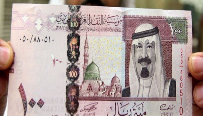 بعد تصويت الكونجرس.. الريال السعودي يتراجع أمام الدولار الأميركي