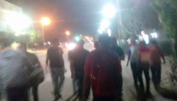 شباب كفر الدوار بالبحيرة ينظمون مسيرة ضد جرائم العسكر