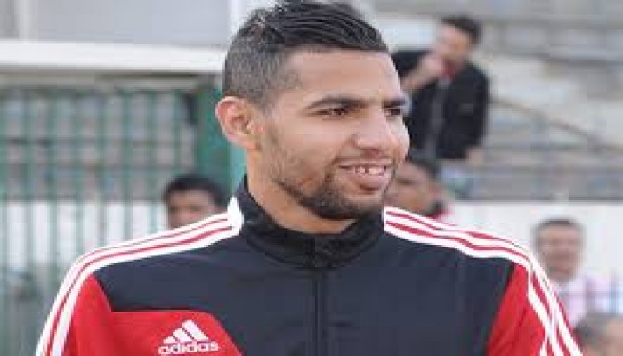 طبيب الأهلي يؤكد حاجة مؤمن زكريا لجراحة فى الكتف