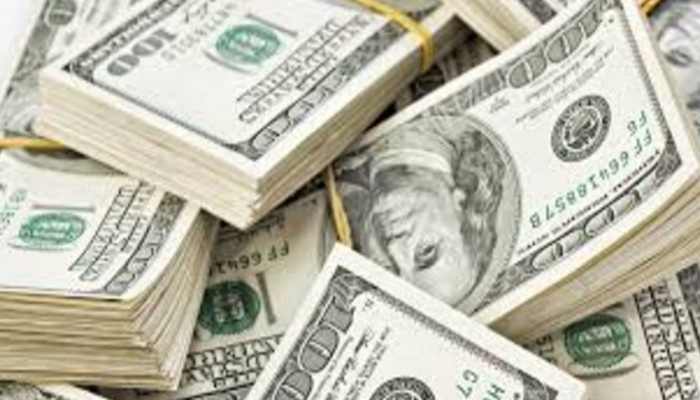 سعر الدولار فى السوق السوداء يشتعل اليوم
