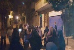 تواصل التظاهرات الليلية المناهضة للانقلاب بديرب نجم يالشرقية