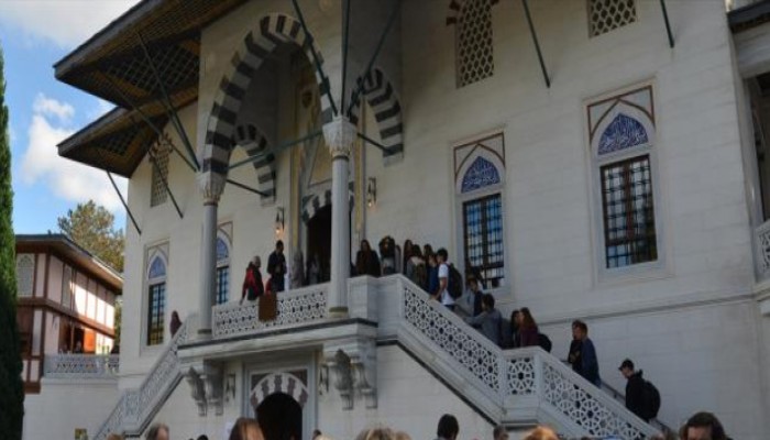 آلاف الألمان يزورون مساجد بلادهم بيومها المفتوح