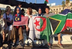 بحرية الاحتلال تستعد للسيطرة على "زيتونة" ومطالبات بحمايتها