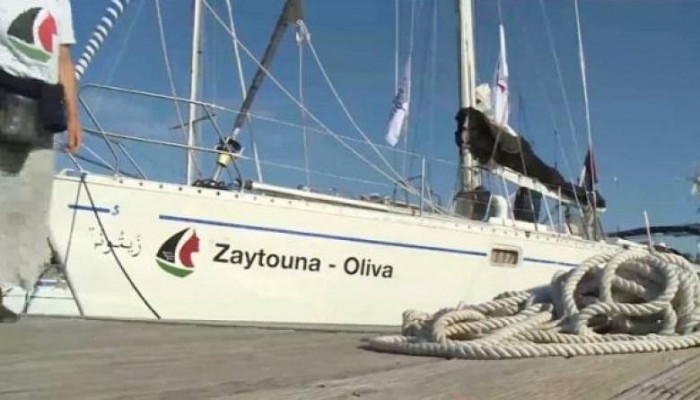 إسرائيل تحرك زوارقها العسكرية لاعتراض سفن فك الحصار عن غزة