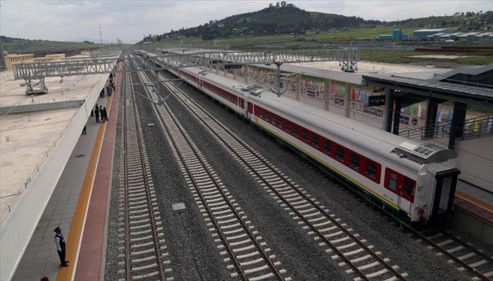 جيبوتي وإثيوبيا تدشنان القطار السريع