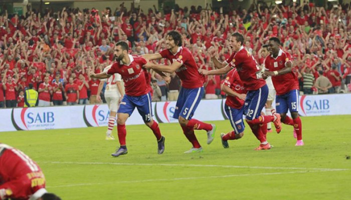 الأهلي يوضح حقيقة التفاوض مع مهاجم الوداد