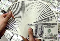 ارتفاع سعر الدولار مسجلًا 14.15 جنيهًا للبيع في السوق السوداء