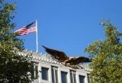 سفارتا أميركا وكندا تنصح رعاياهم بتجنب التجمعات في مصر الأحد المُقبل