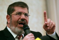هاشتاج "حترجع مصر لما" يتصدر تويتر.. ومغردون: "لما يرجع الرئيس الشرعي"