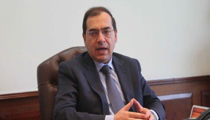 بترول الانقلاب : أرامكو أوقفت توريد الوقود لشهر أكتوبر فقط