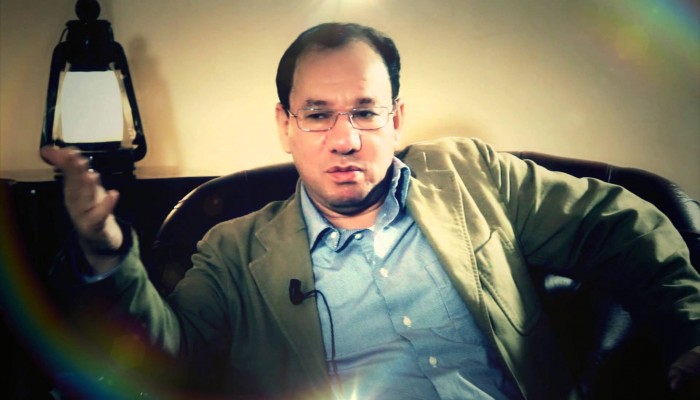 وائل قنديل يكتب : السيسي.. أرز وفودكا وجبنة فرنسية