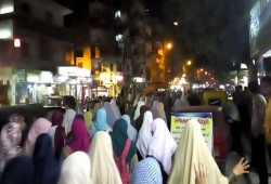 مسيرة ليلية بأبو سليمان بالإسكندرية تنديدا بالهجوم على معتقلي برج العرب