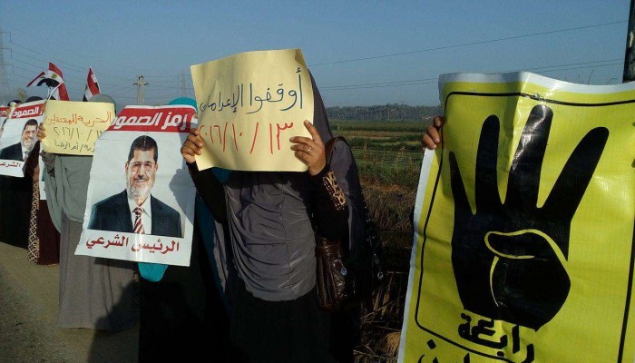 حرائر دمياط يختتمن مظاهرات "أوقفوا الإعدامات"