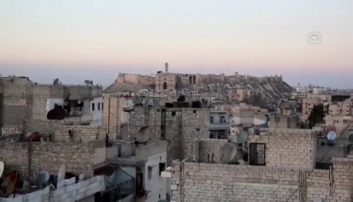 أزمة طاحنة في الغذاء والدواء بحلب بعد 3 أشهر من الحصار