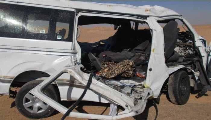 مصرع وإصابة 12 طالبة بجامعة حلوان جراء انقلاب سيارة ميكروباص