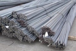 إرتفاع تاريخي في سعر طن الحديد المسلّح