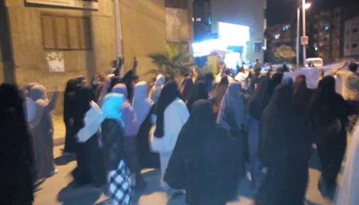فعالية ليلية بالعاشر من رمضان تندد بالفساد والغلاء