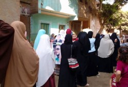 ثائرات الإبراهيمية بالشرقية يغضبن لإعتقال النساء في جمعة حق الشعب
