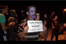 ثوار الدلنجات يهتفون: "قوم يامصرى قول الحق .. سرقوا بلادنا ولا لأ"